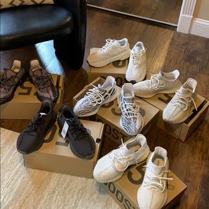 Yeezy 350 (adidas) 🔥🔥